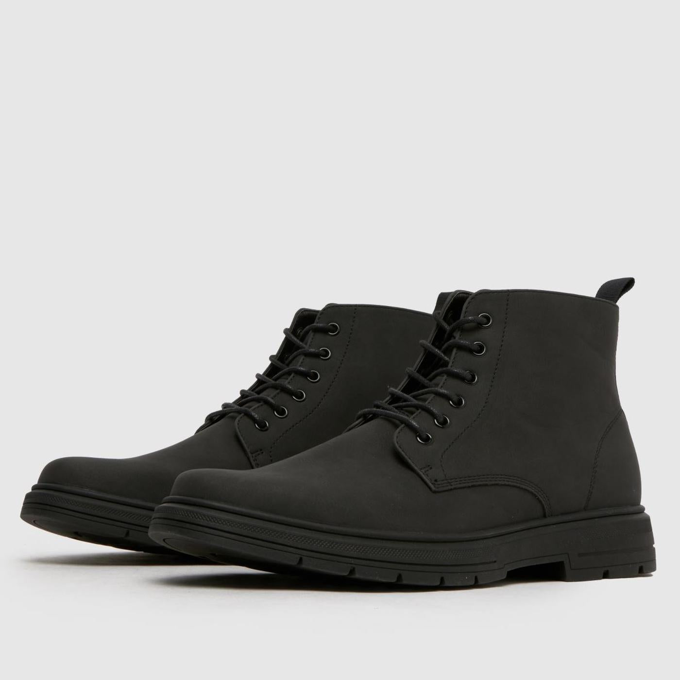 Grey Chukka in Black