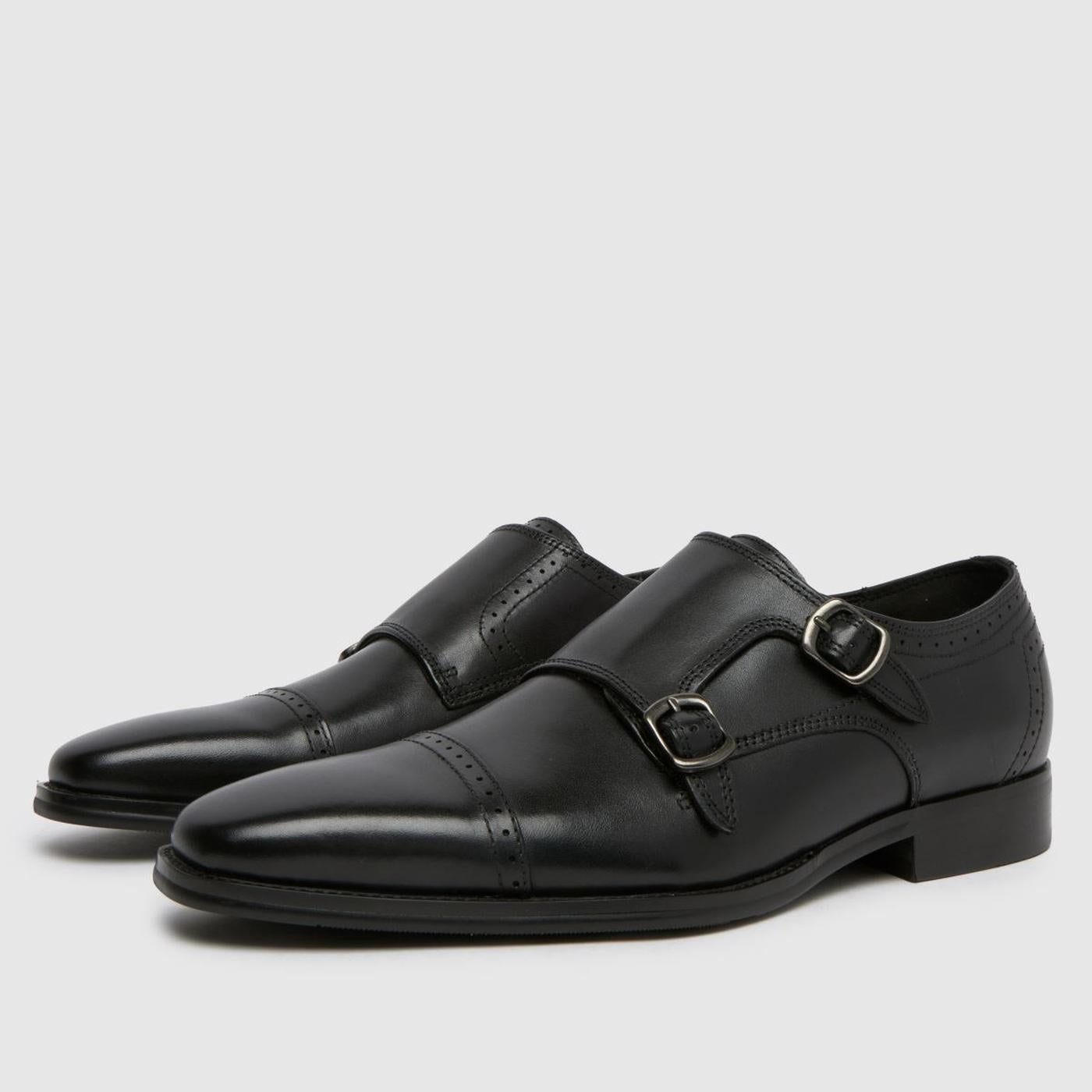 Ronaldo Monk in Black