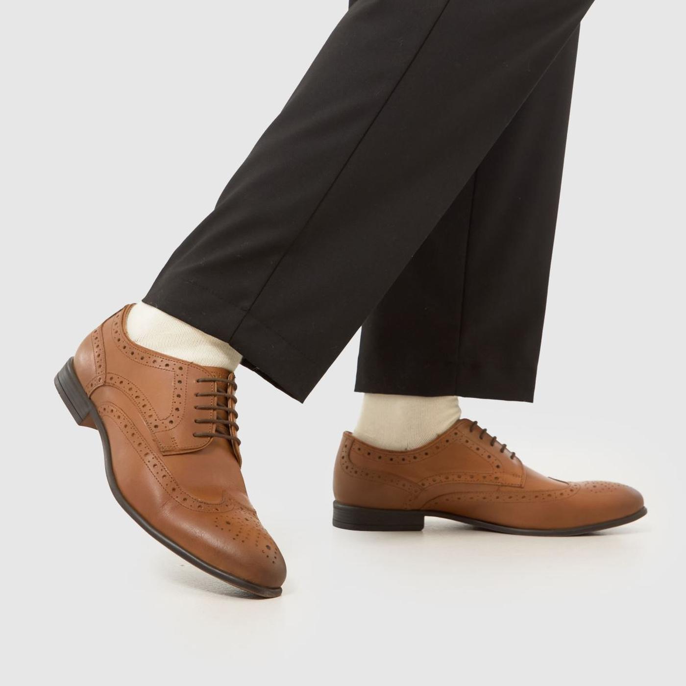Rowen Leather Brogue in Tan