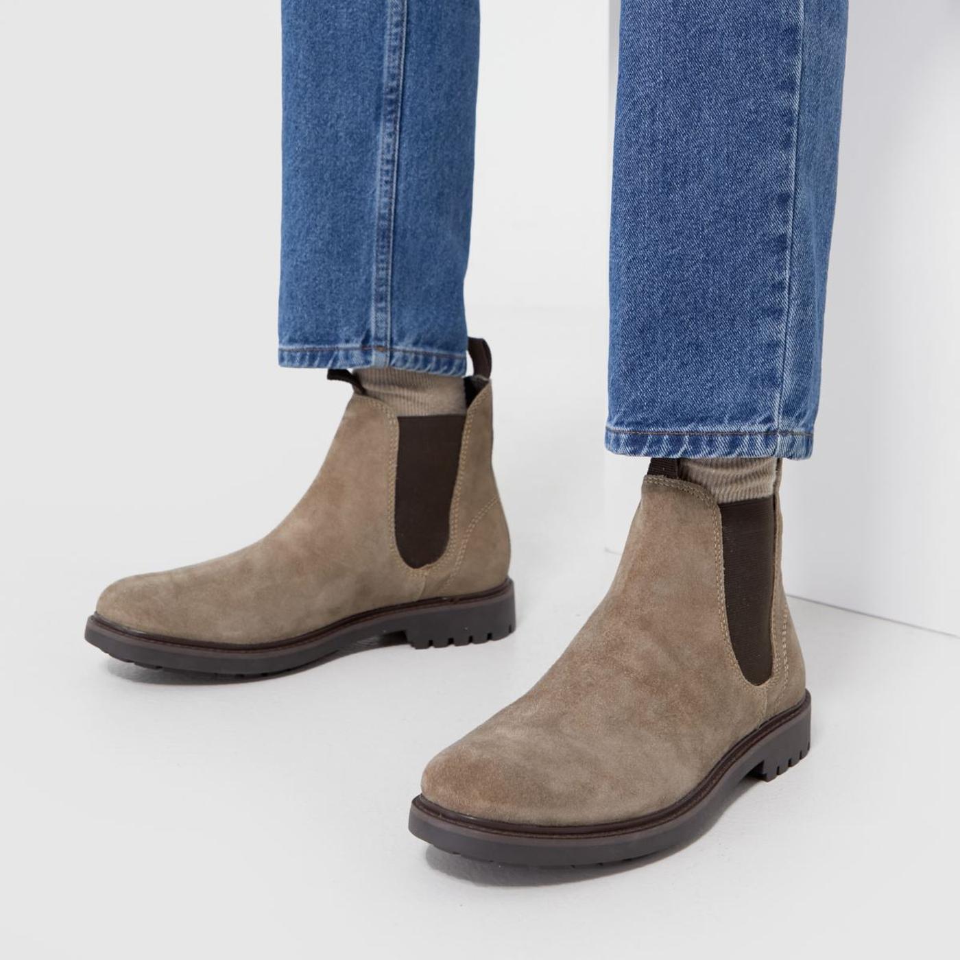 Dixon Suede in Beige