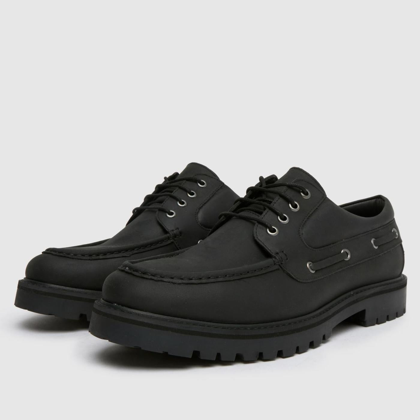 Patrick Leather Lace-Up in Black