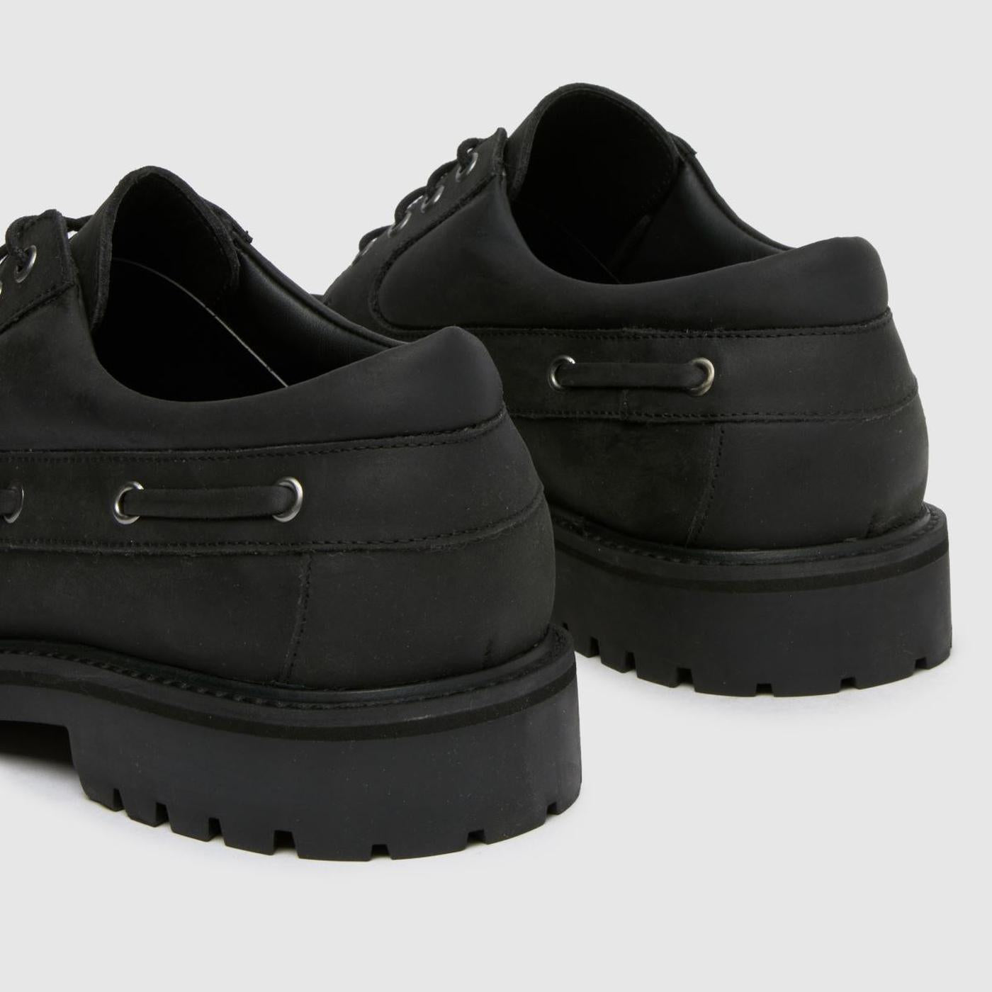 Patrick Leather Lace-Up in Black