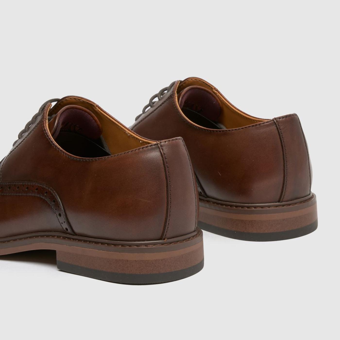 Raven Brogue in Brown