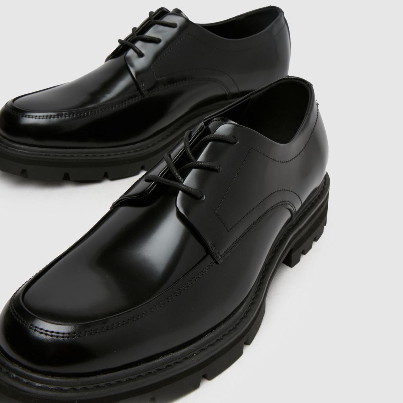 Pascal Leather Lace Up in Black