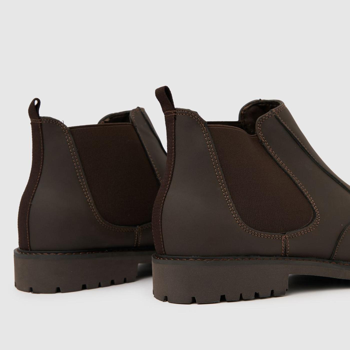 Drake Pu Cleated Chelsea in Brown