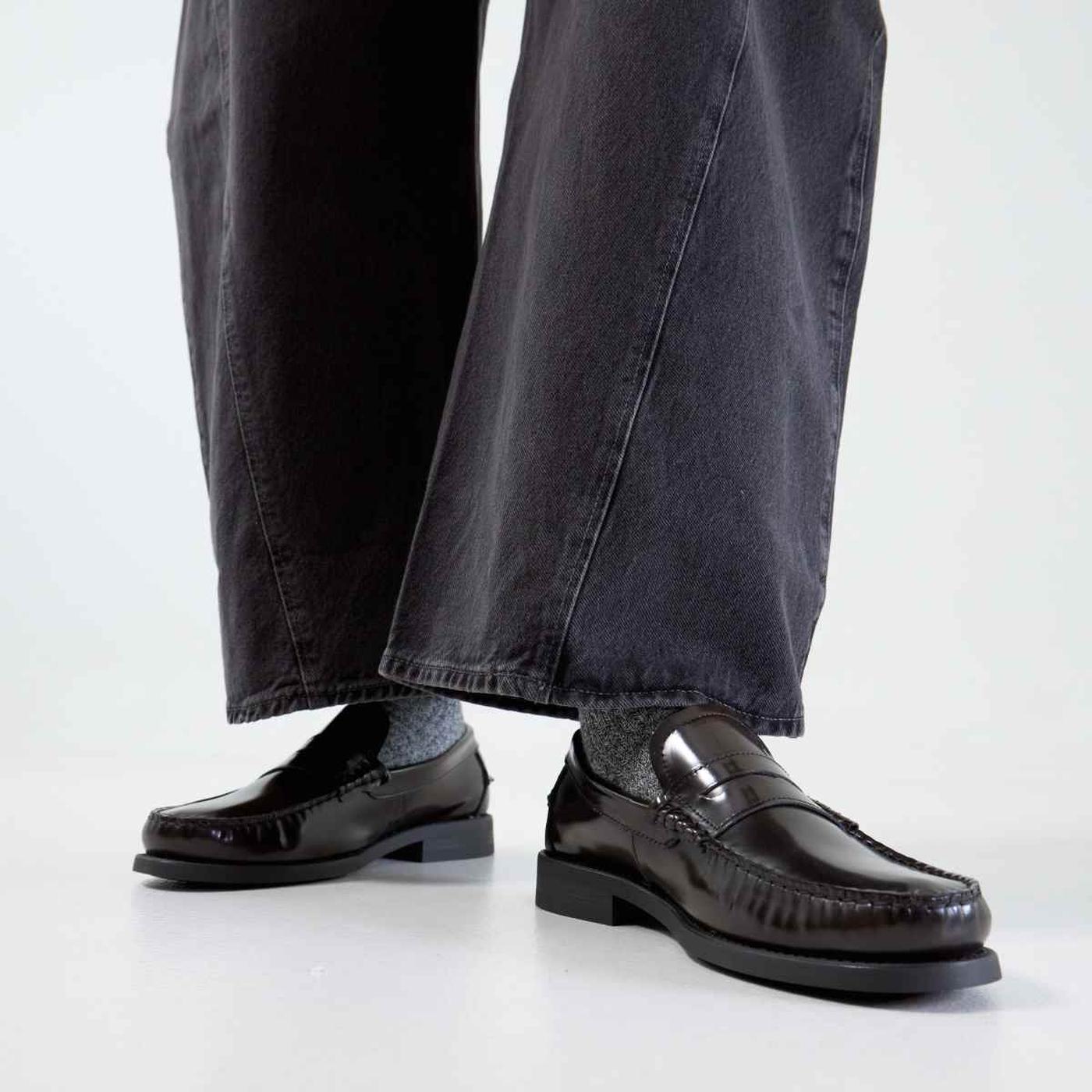 Reach Box Leather Loafer in Brown