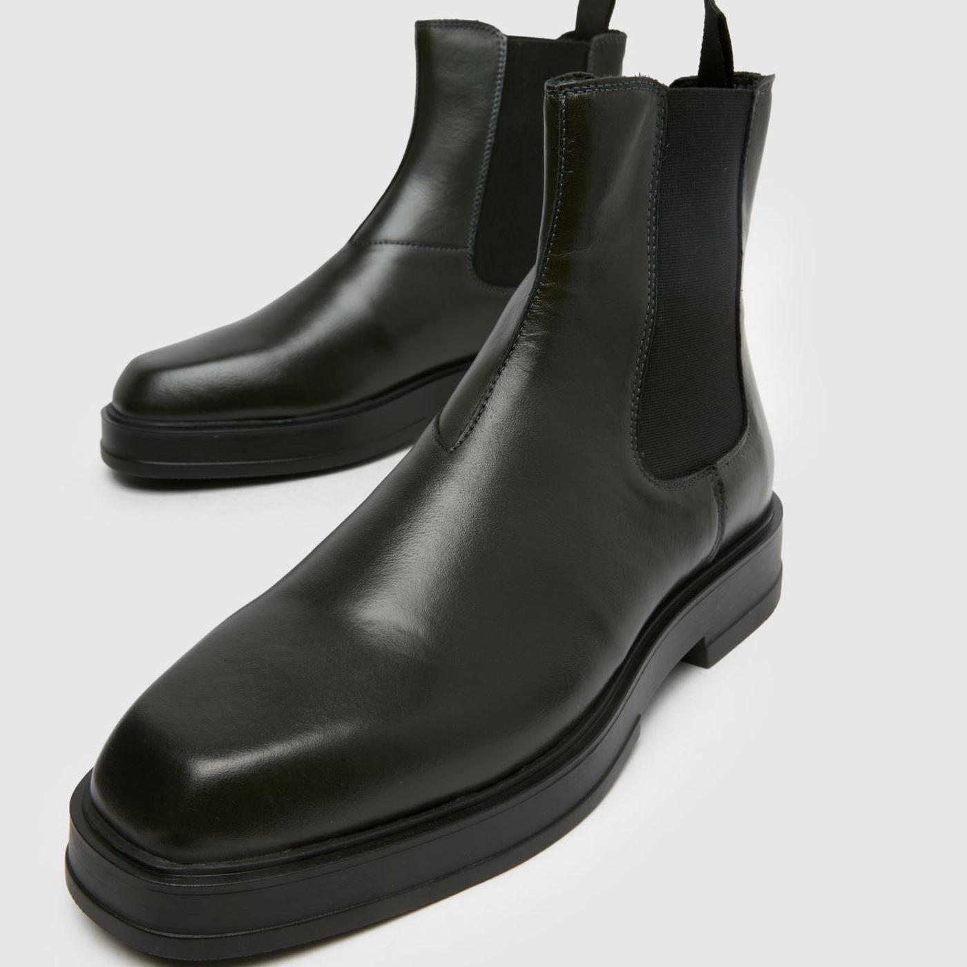 Darcy Leather Chelsea in Khaki