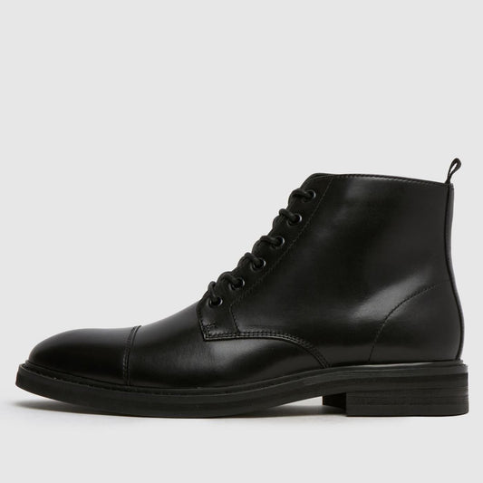 Darwin Lace Up in Black