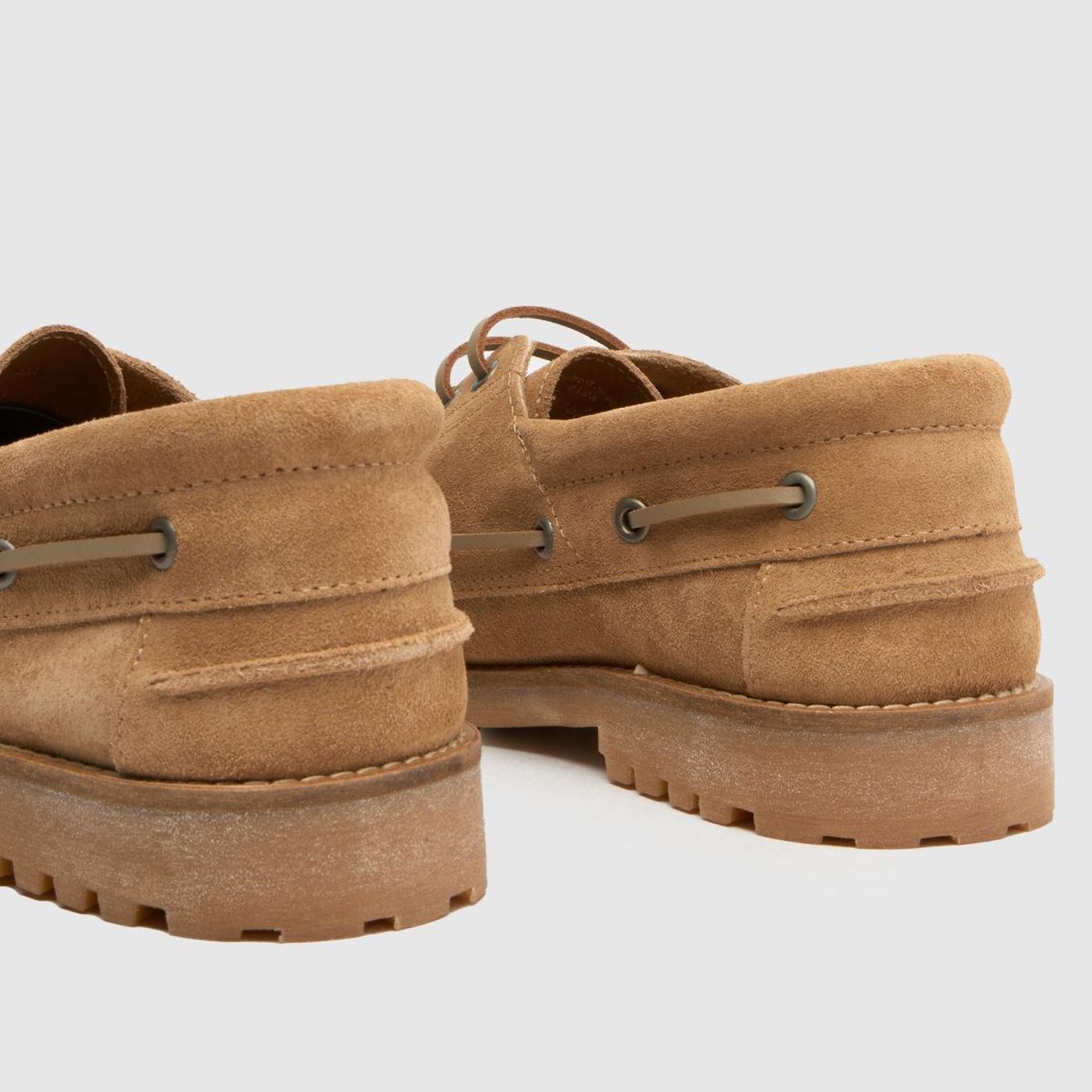 Princeton Boat in Tan
