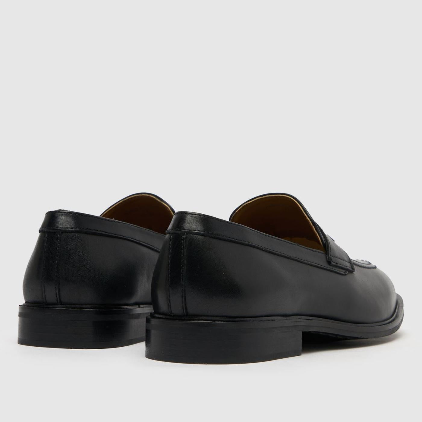 Raheem Tassel Loafer in Black