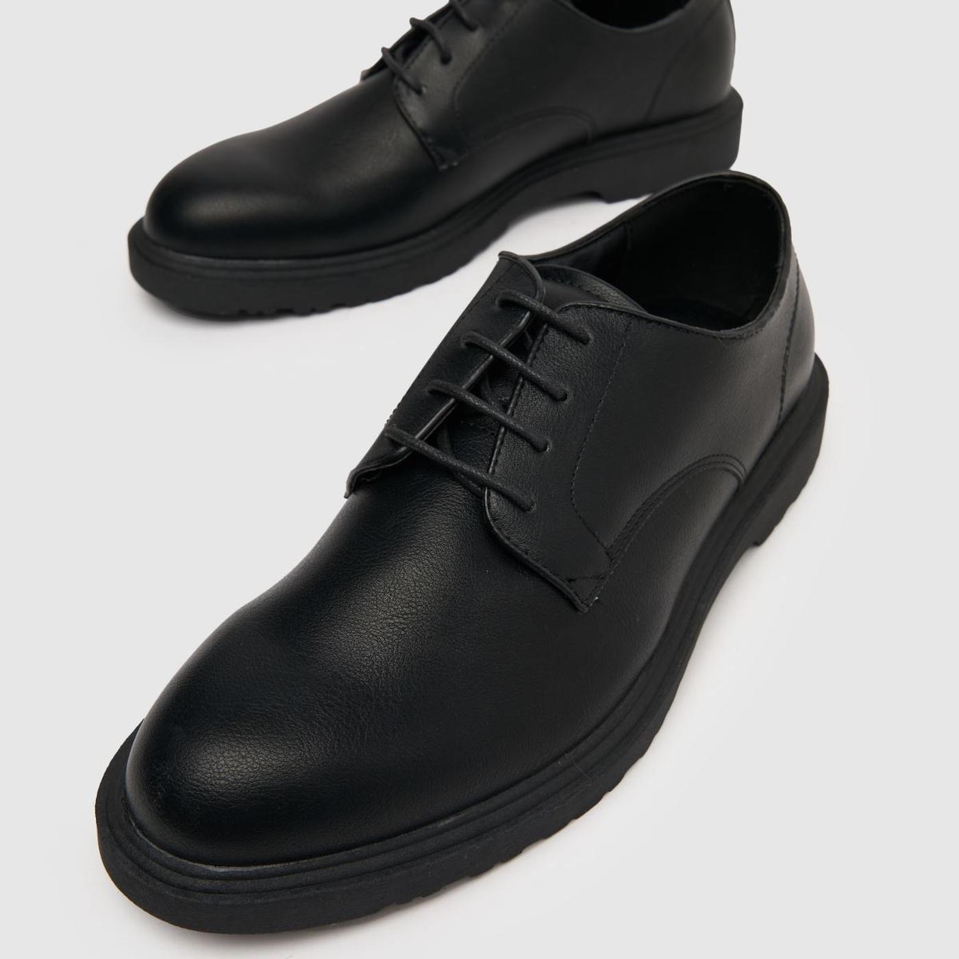 Peter Lace Up in Black