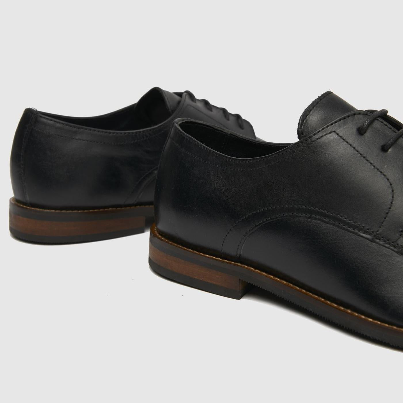 Reese Formal Derby in Black