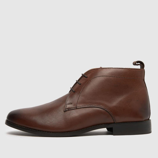 Dez Smart Chukka in Brown